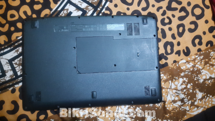 Acer Aspire ES1-523